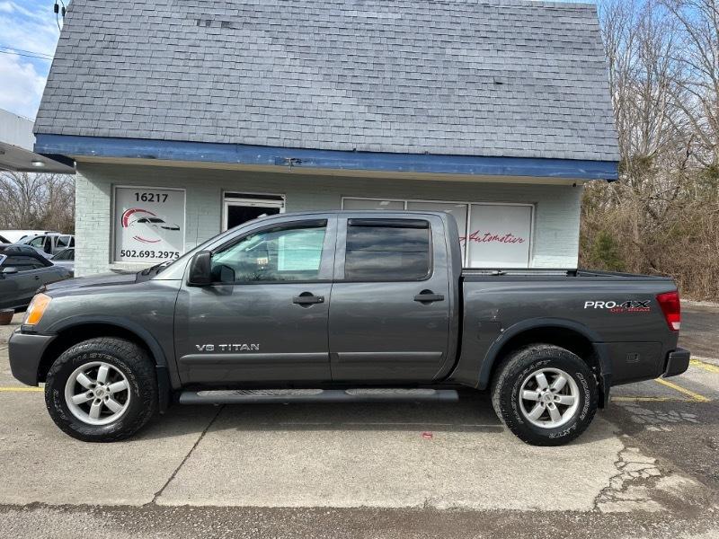 Nissan Titan PRO-4X Crew Cab 4WD SWB 2010