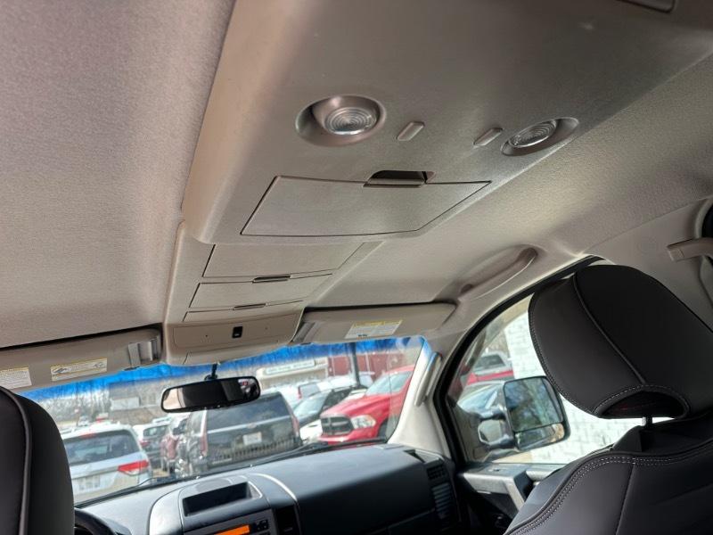 Nissan Titan PRO-4X Crew Cab 4WD SWB 2010