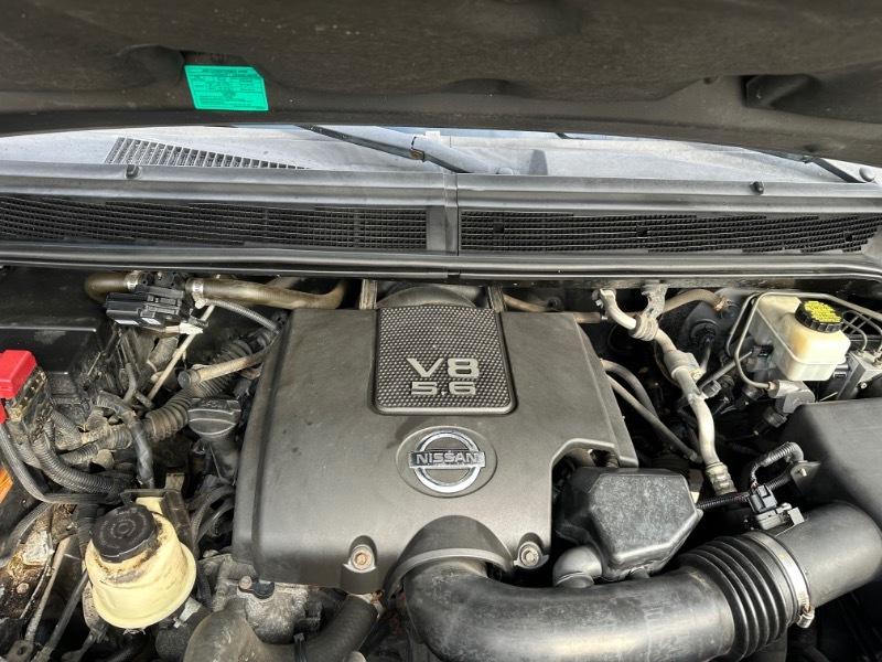 Nissan Titan PRO-4X Crew Cab 4WD SWB 2010