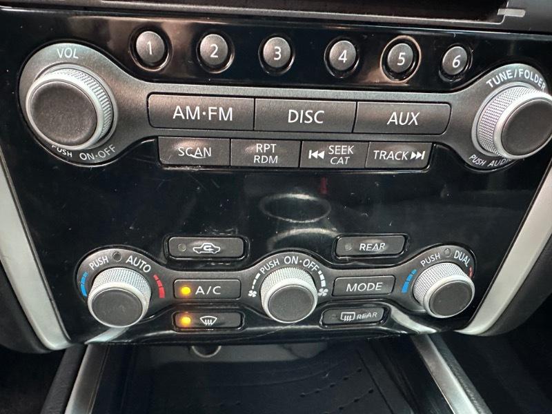 Nissan Pathfinder SV 4WD 2013