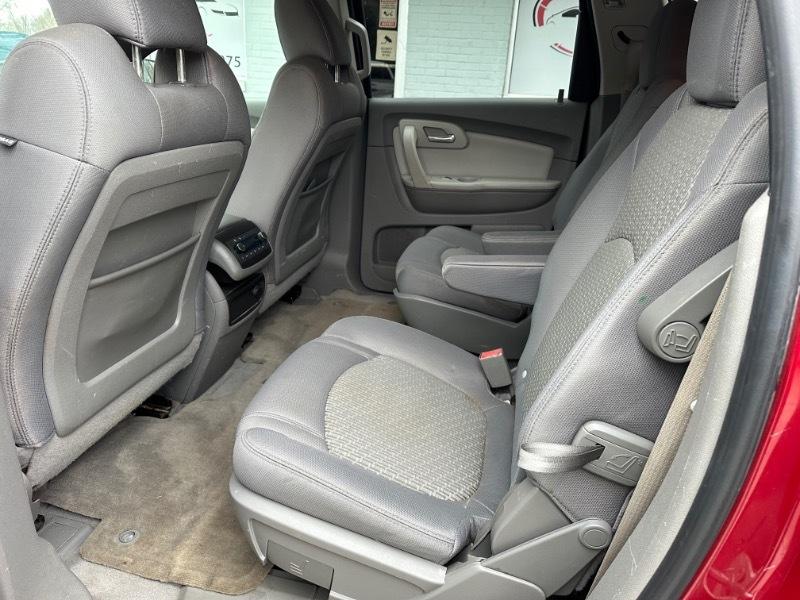 Chevrolet Traverse 2LT AWD 2012