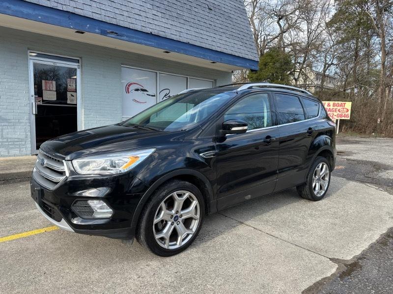 Ford Escape Titanium 4WD 2017