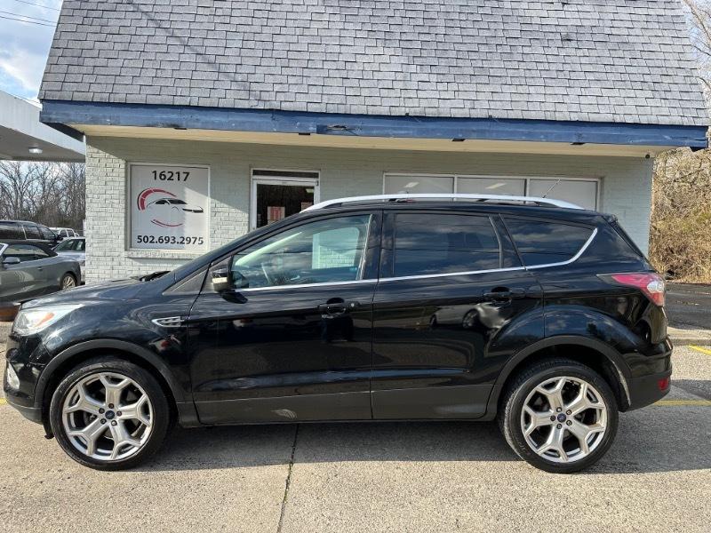 Ford Escape Titanium 4WD 2017