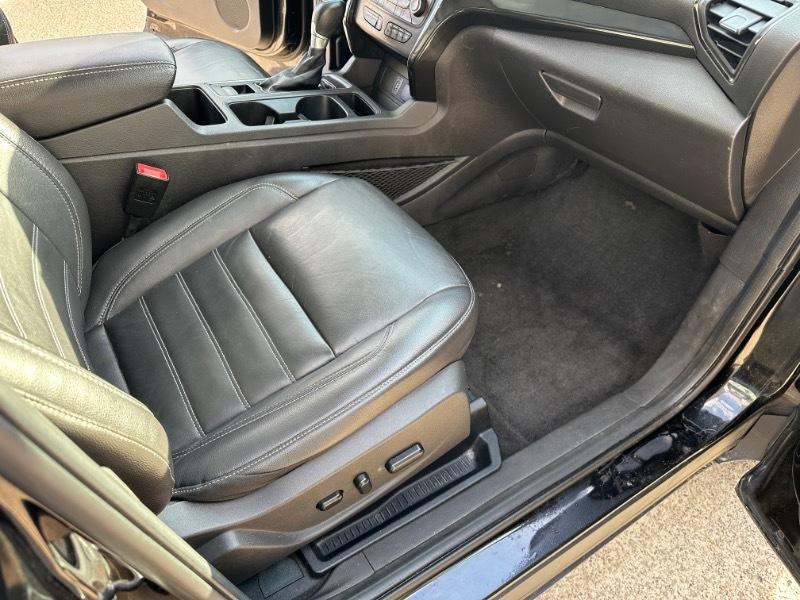 Ford Escape Titanium 4WD 2017