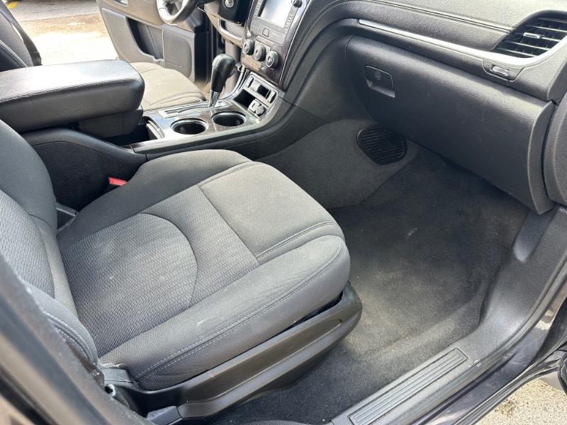 Chevrolet Traverse 1LT FWD 2015