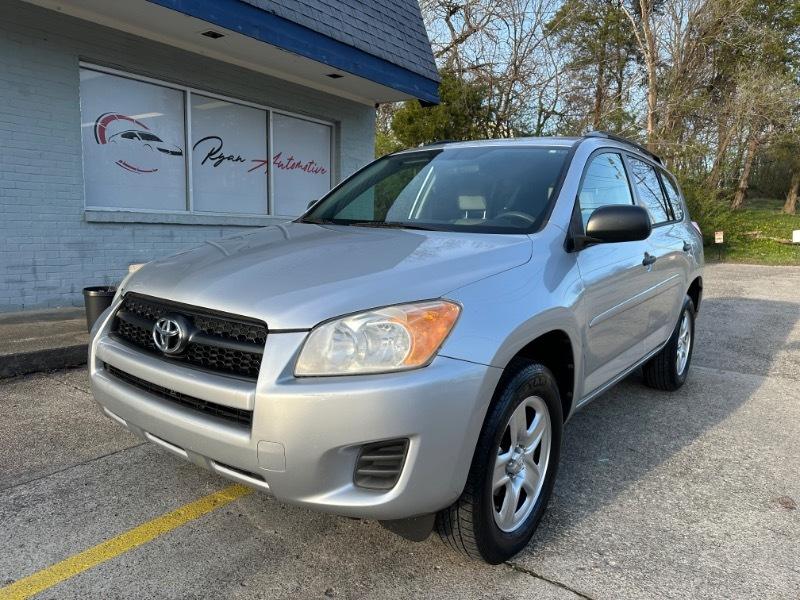 Toyota RAV4 Base I4 2WD 2012