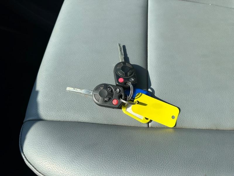 Ford Transit 150 Van Low Roof w/Sliding Pass. 130-in. WB 2016