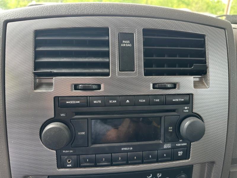 Dodge Dakota SLT Quad Cab 2WD 2006