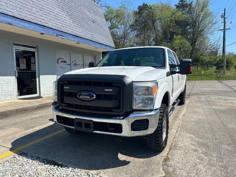 Ford F-350 SD XL Crew Cab Long Bed DRW 4WD 2015