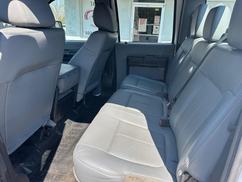 Ford F-350 SD XL Crew Cab Long Bed DRW 4WD 2015