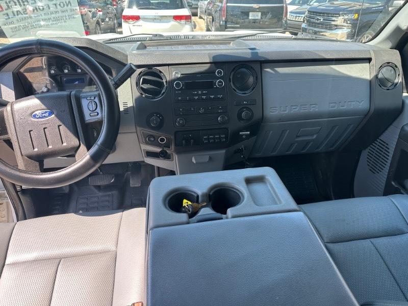 Ford F-350 SD XL Crew Cab Long Bed DRW 4WD 2015