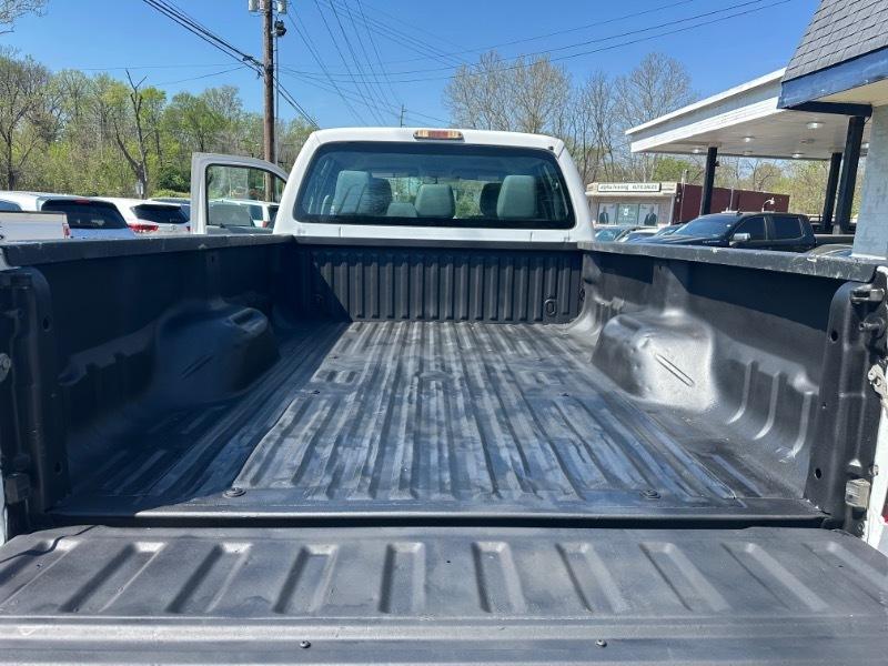 Ford F-350 SD XL Crew Cab Long Bed DRW 4WD 2015