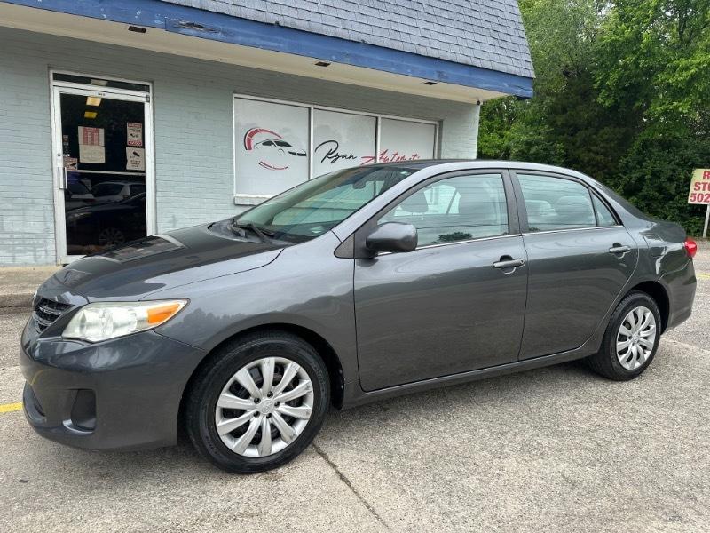 Toyota Corolla LE 4-Speed AT 2013