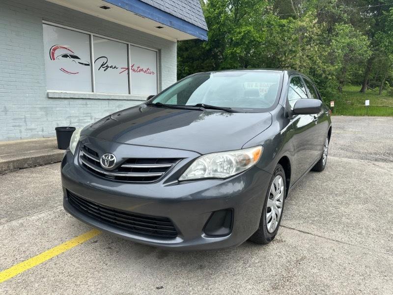 Toyota Corolla LE 4-Speed AT 2013