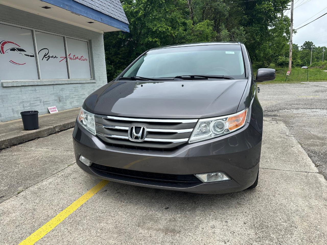 Honda Odyssey Touring 2013