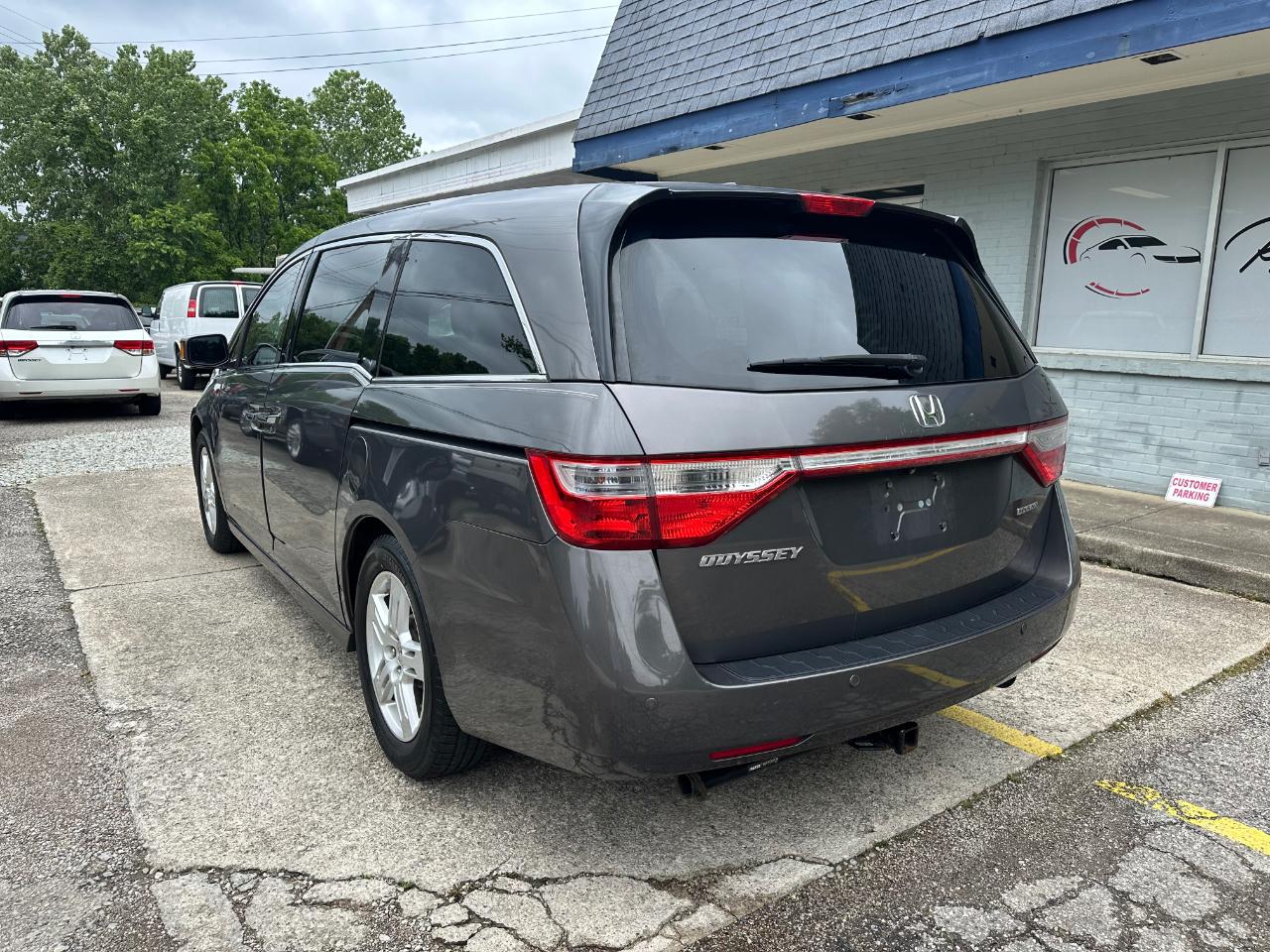 Honda Odyssey Touring 2013