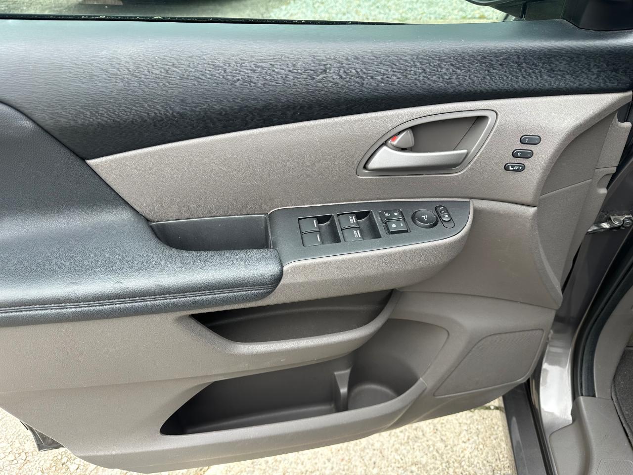Honda Odyssey Touring 2013