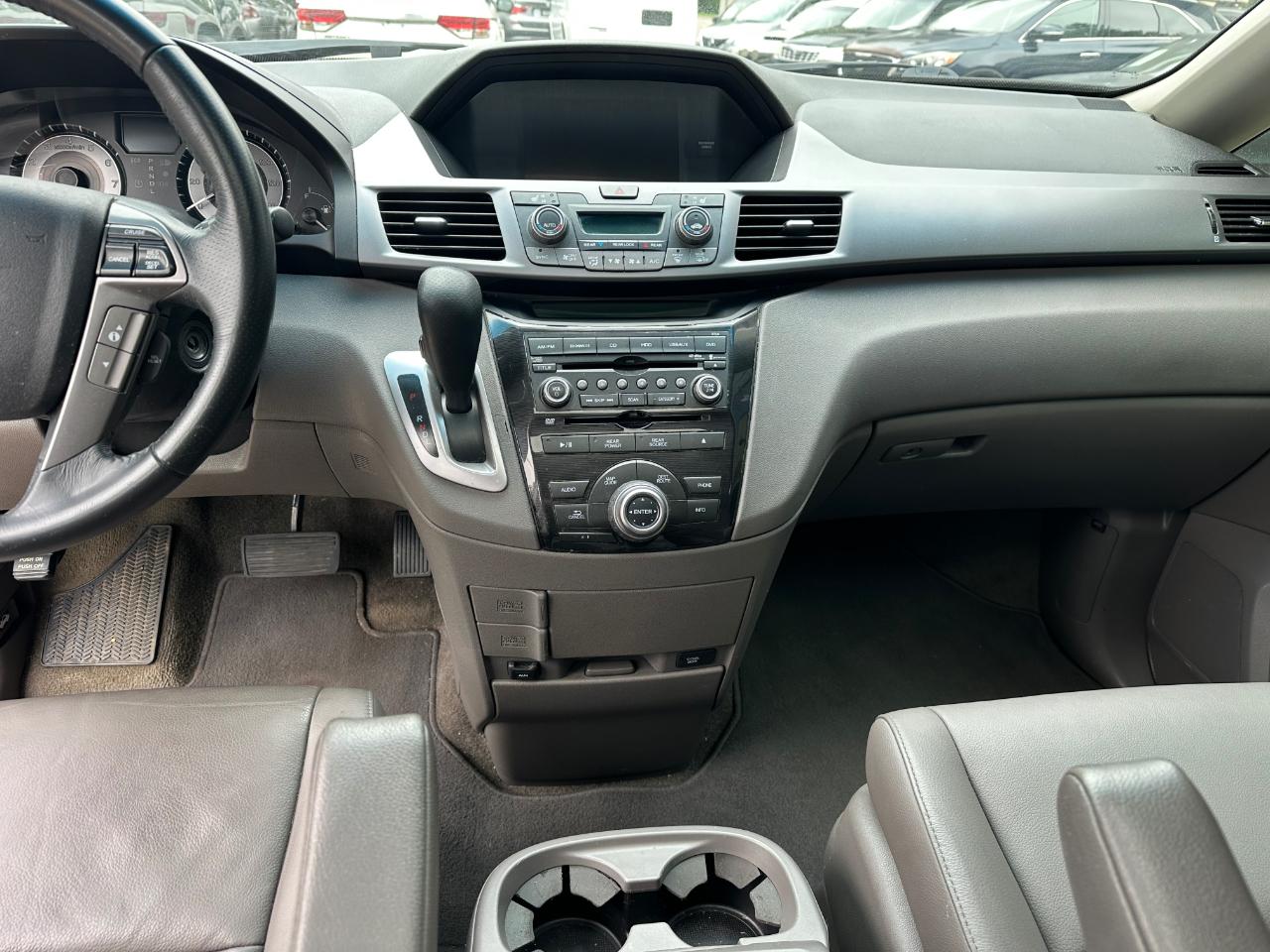 Honda Odyssey Touring 2013
