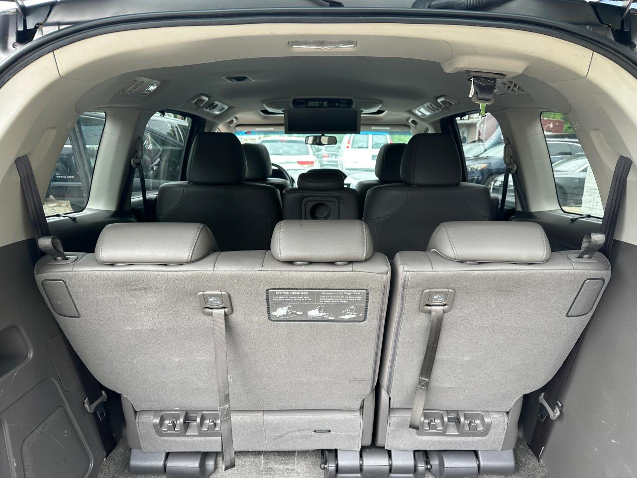 Honda Odyssey Touring 2013