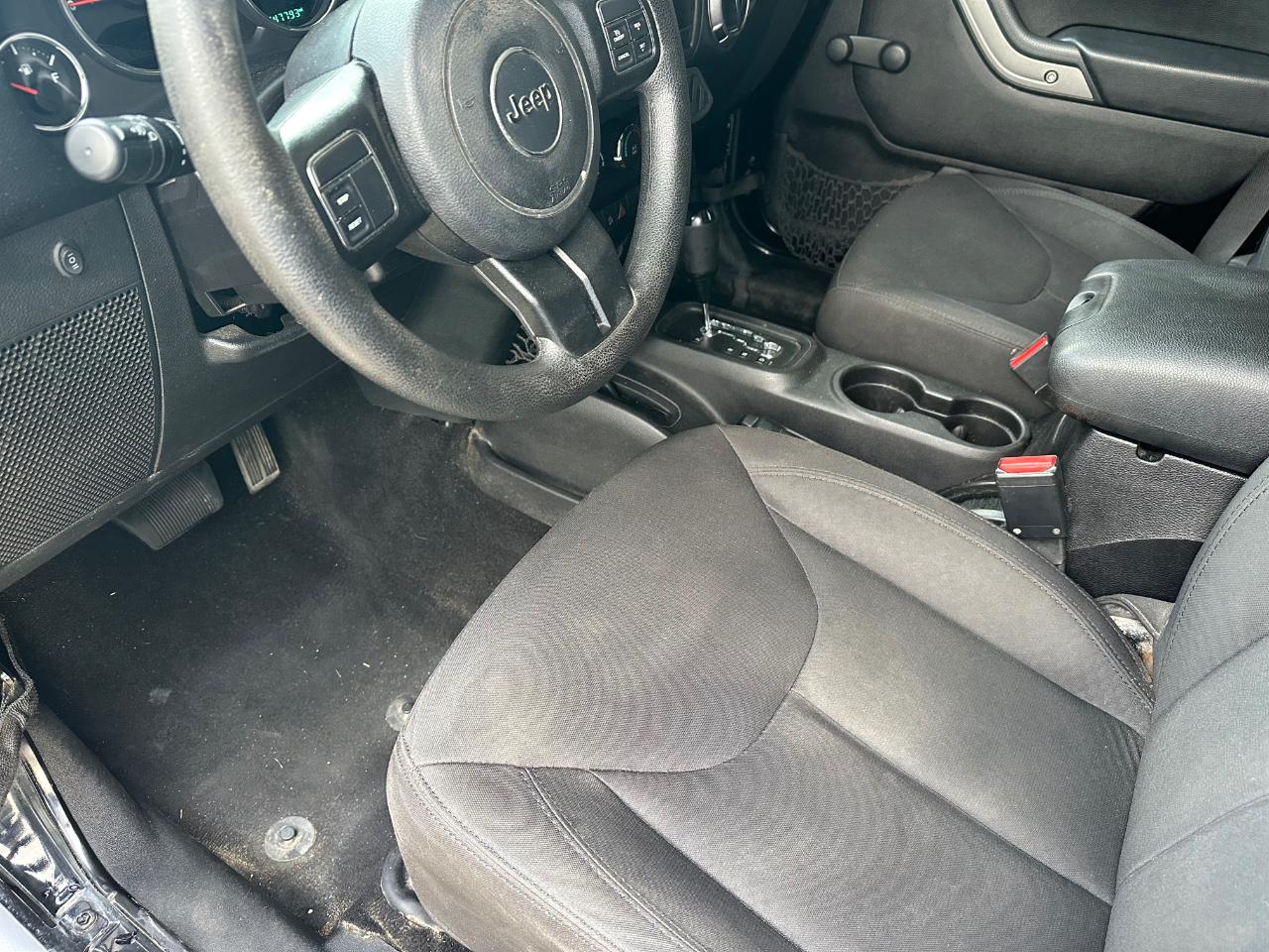 Jeep Wrangler Unlimited Sport 4WD 2015