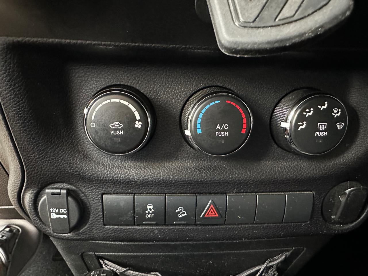 Jeep Wrangler Unlimited Sport 4WD 2015