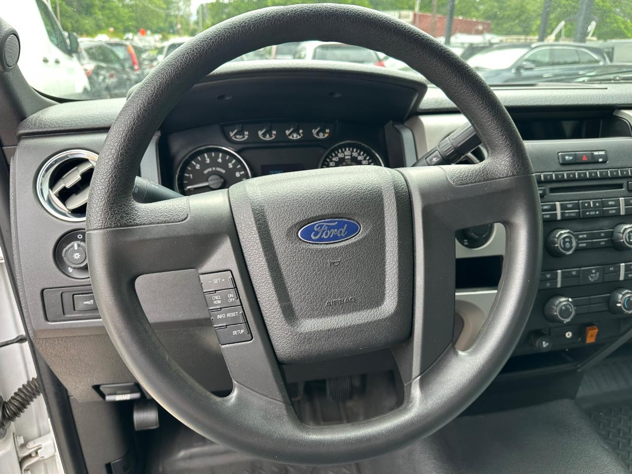 Ford F-150 XLT 6.5-ft. Bed 2WD 2012