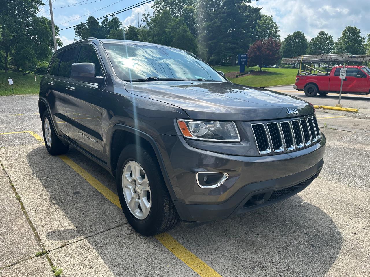 Jeep Grand Cherokee Laredo 4WD 2014