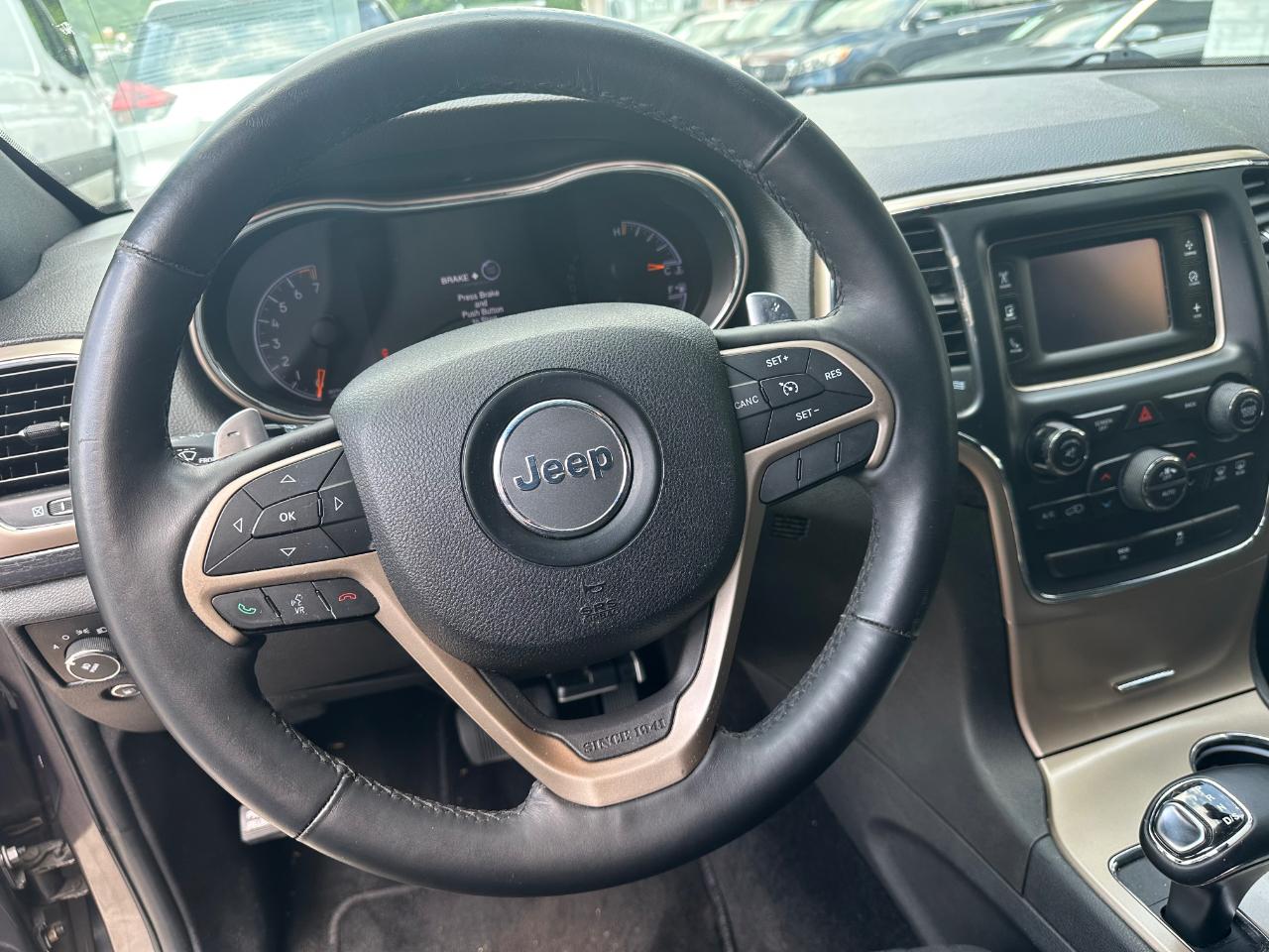 Jeep Grand Cherokee Laredo 4WD 2014