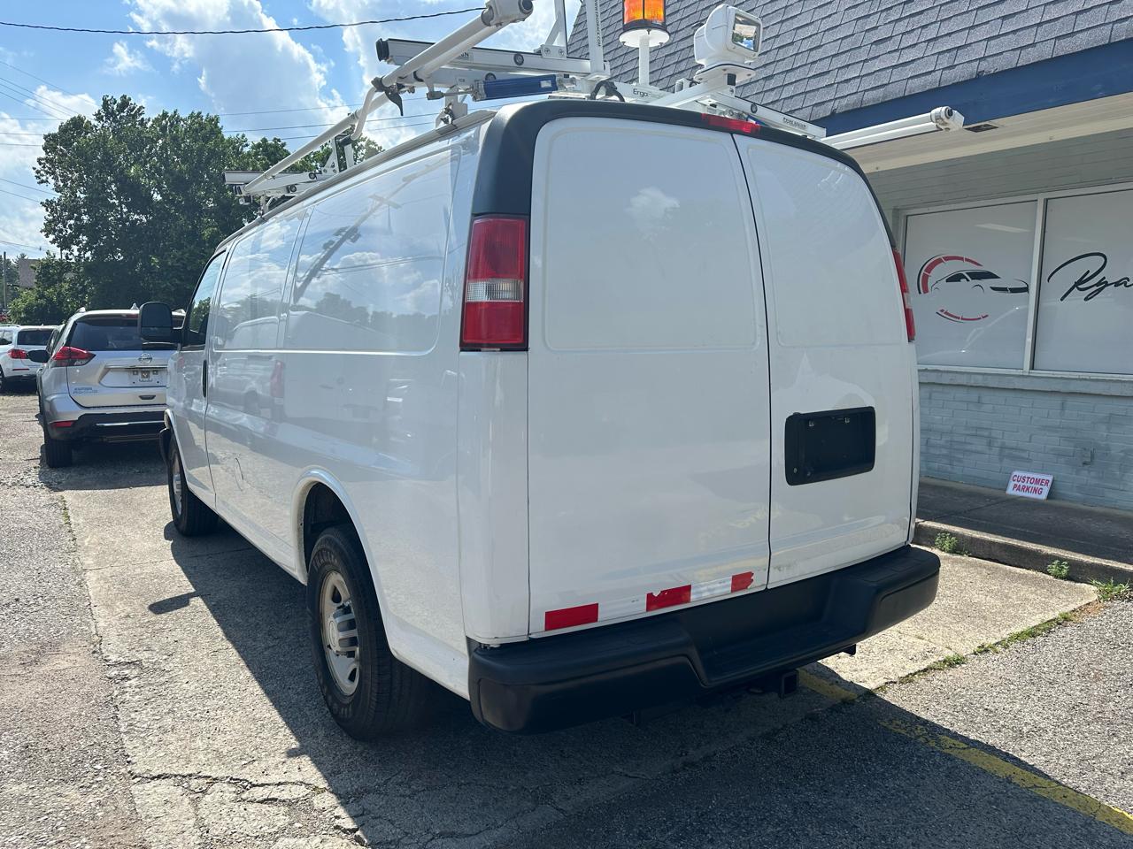 Chevrolet Express 2500 Cargo 2016