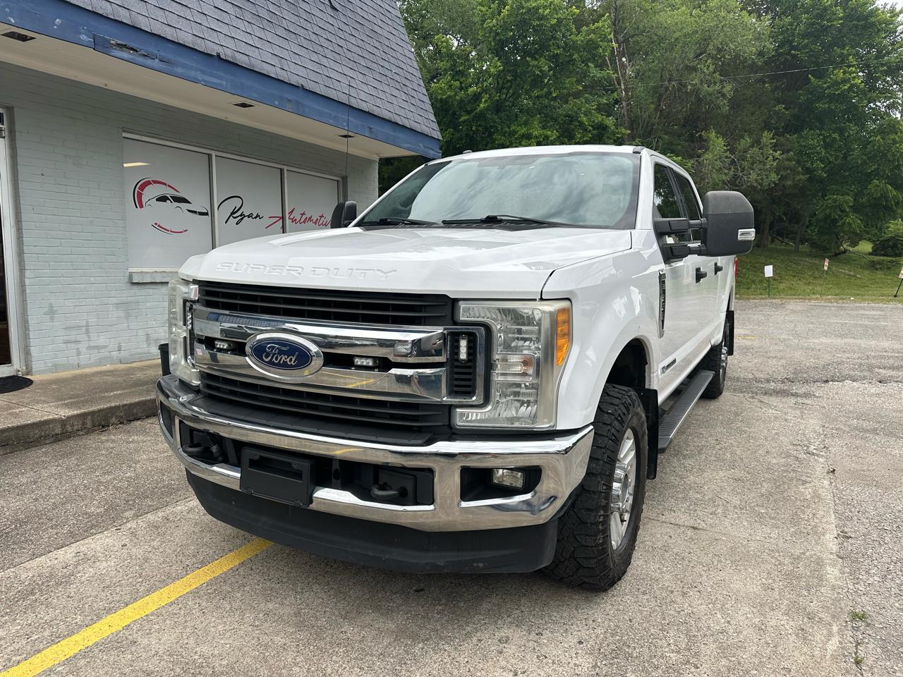 Ford F-350 SD XLT Crew Cab Long Bed 4WD 2017