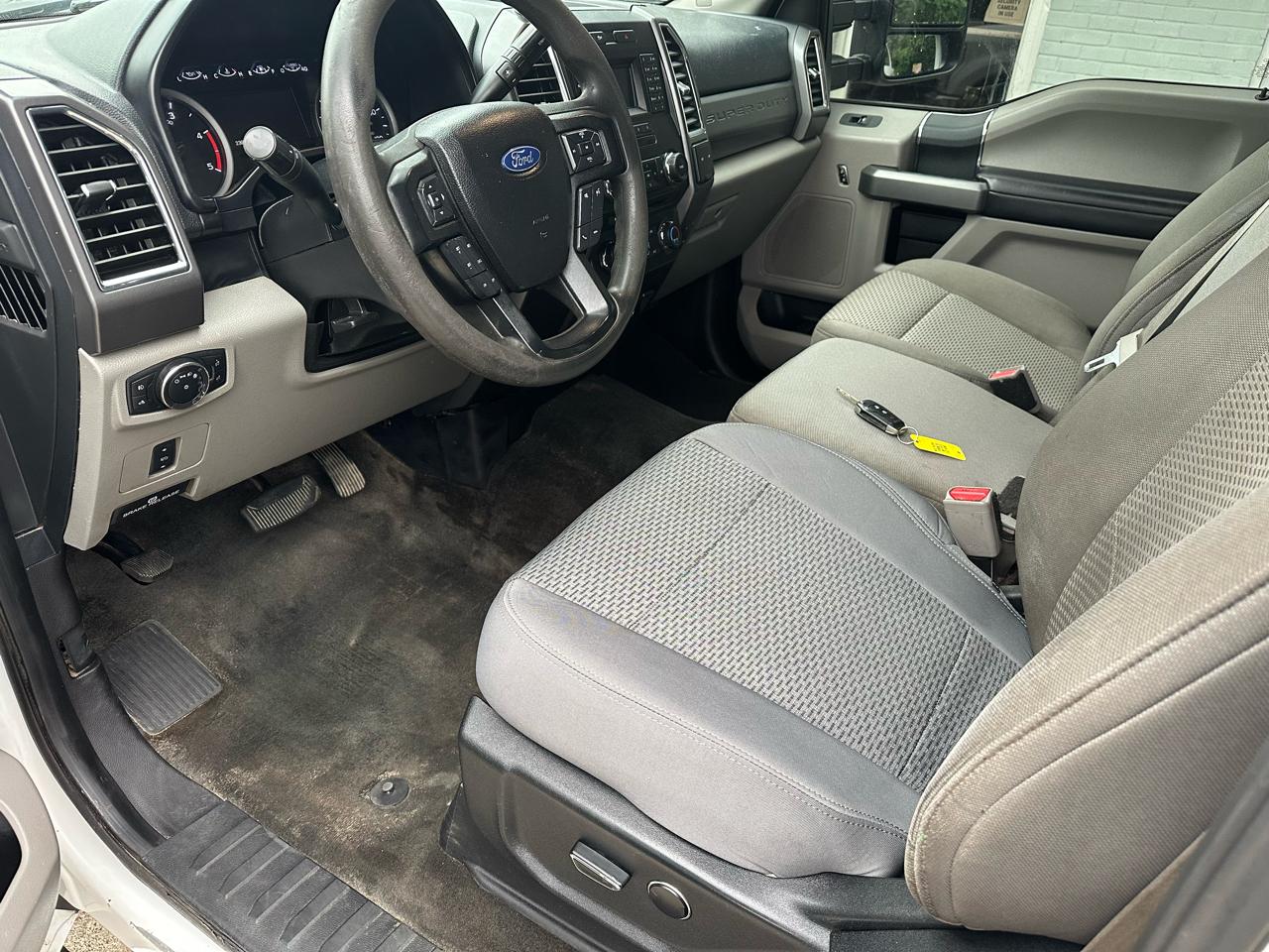 Ford F-350 SD XLT Crew Cab Long Bed 4WD 2017