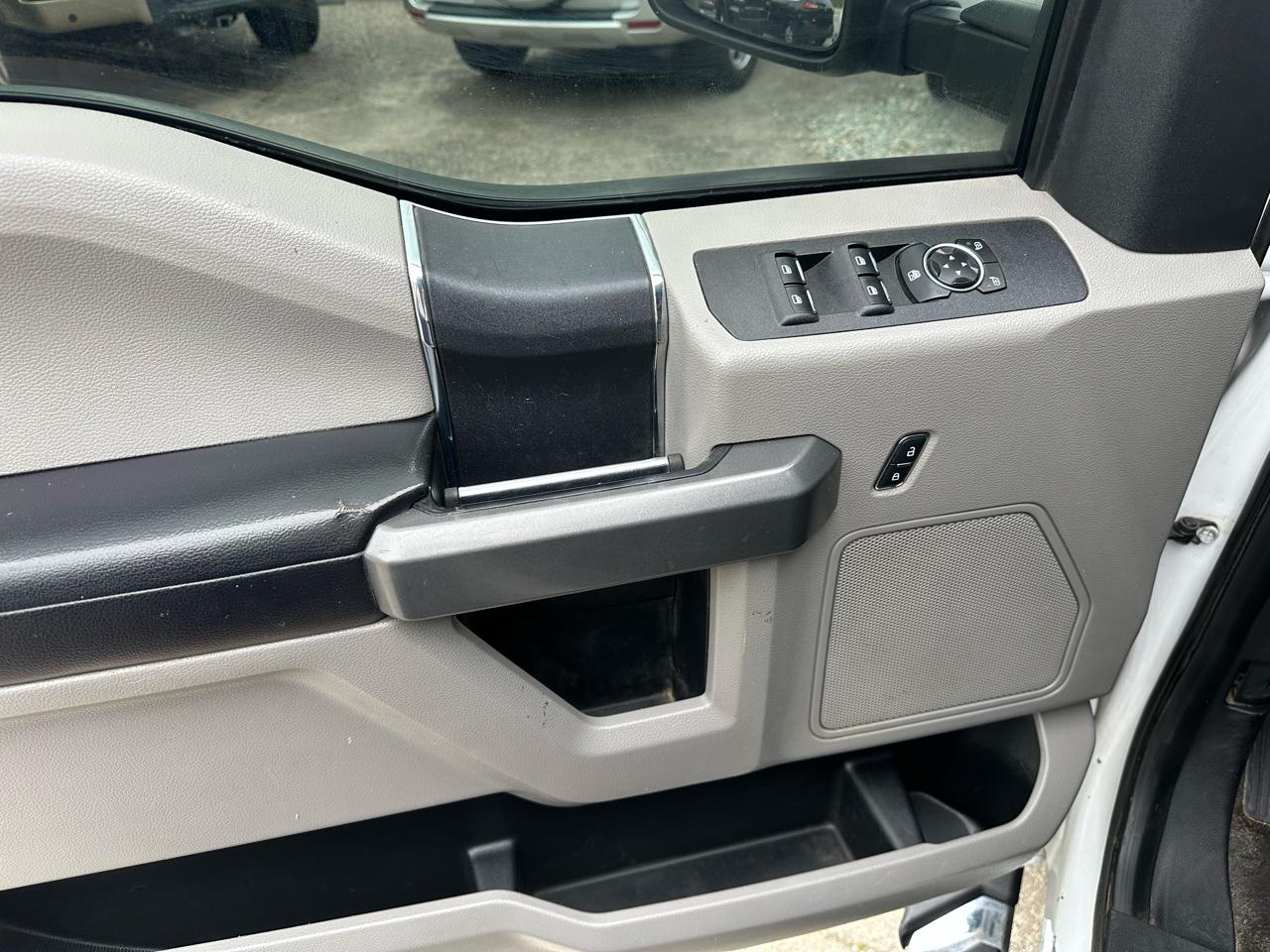 Ford F-350 SD XLT Crew Cab Long Bed 4WD 2017