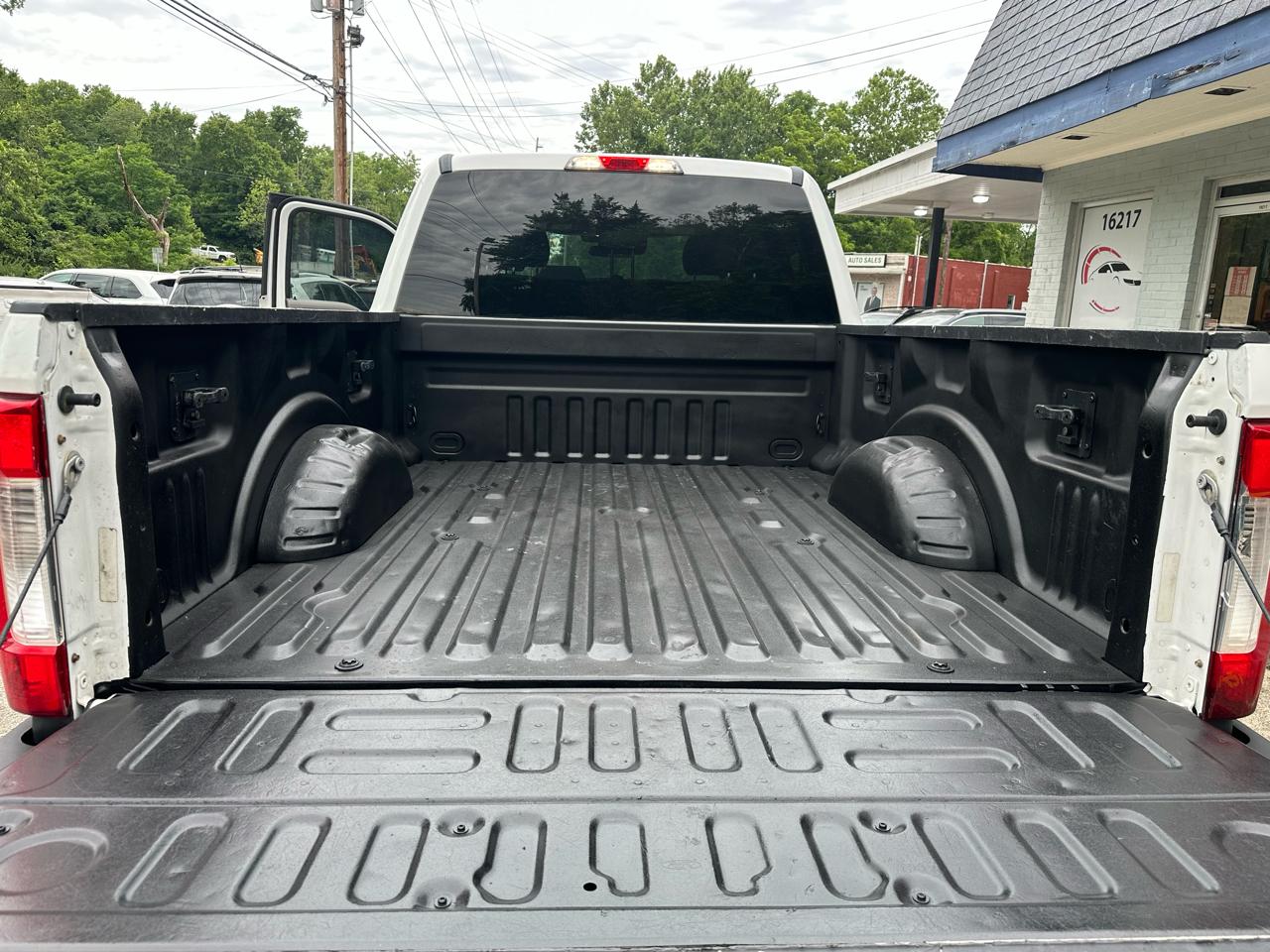 Ford F-350 SD XLT Crew Cab Long Bed 4WD 2017