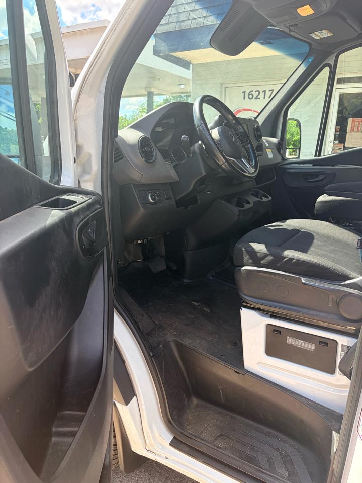 Mercedes-Benz Sprinter 1500 144-in. WB 2022