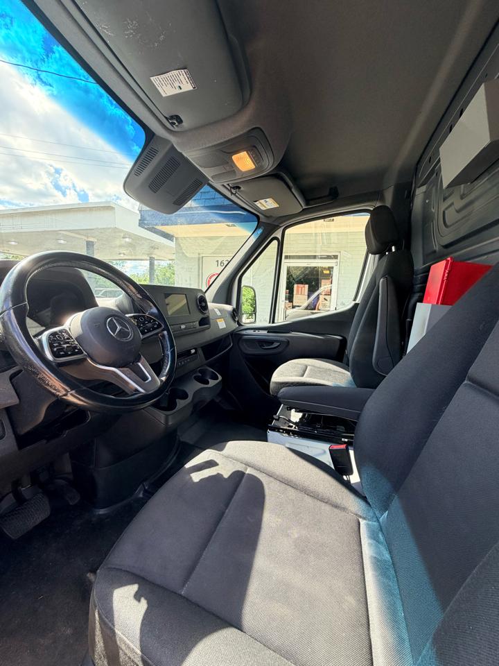 Mercedes-Benz Sprinter 1500 144-in. WB 2022