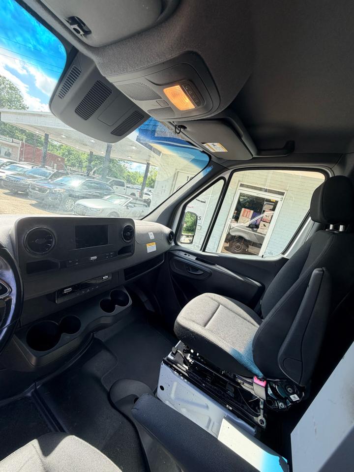 Mercedes-Benz Sprinter 1500 144-in. WB 2022