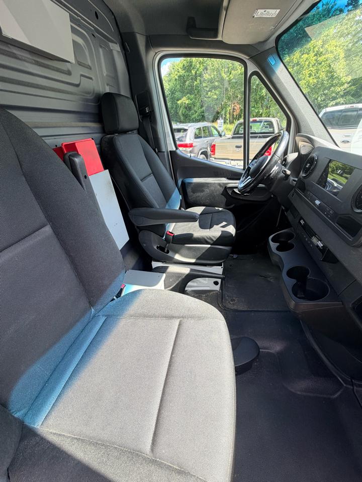 Mercedes-Benz Sprinter 1500 144-in. WB 2022