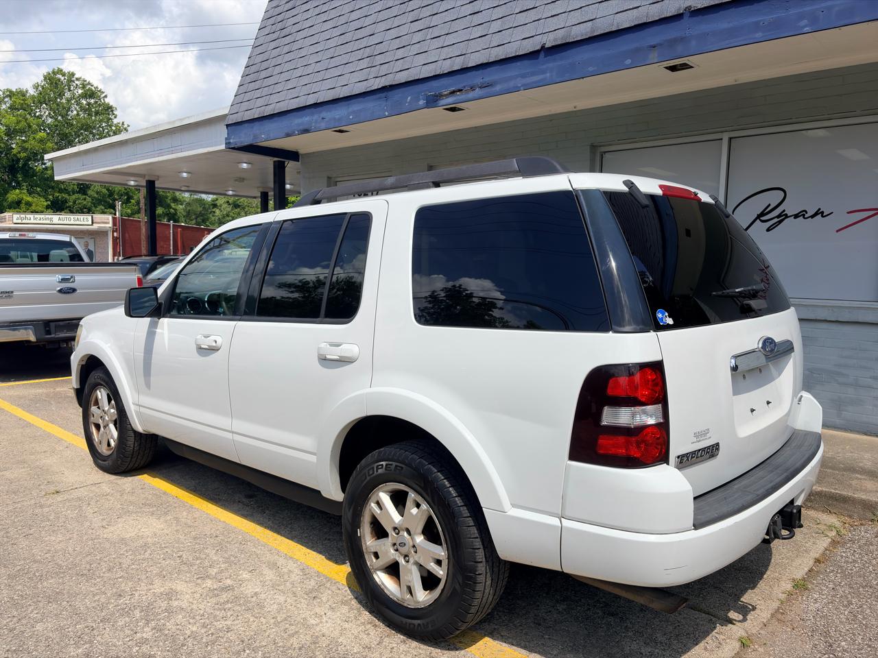 Ford Explorer XLT 4WD 2010