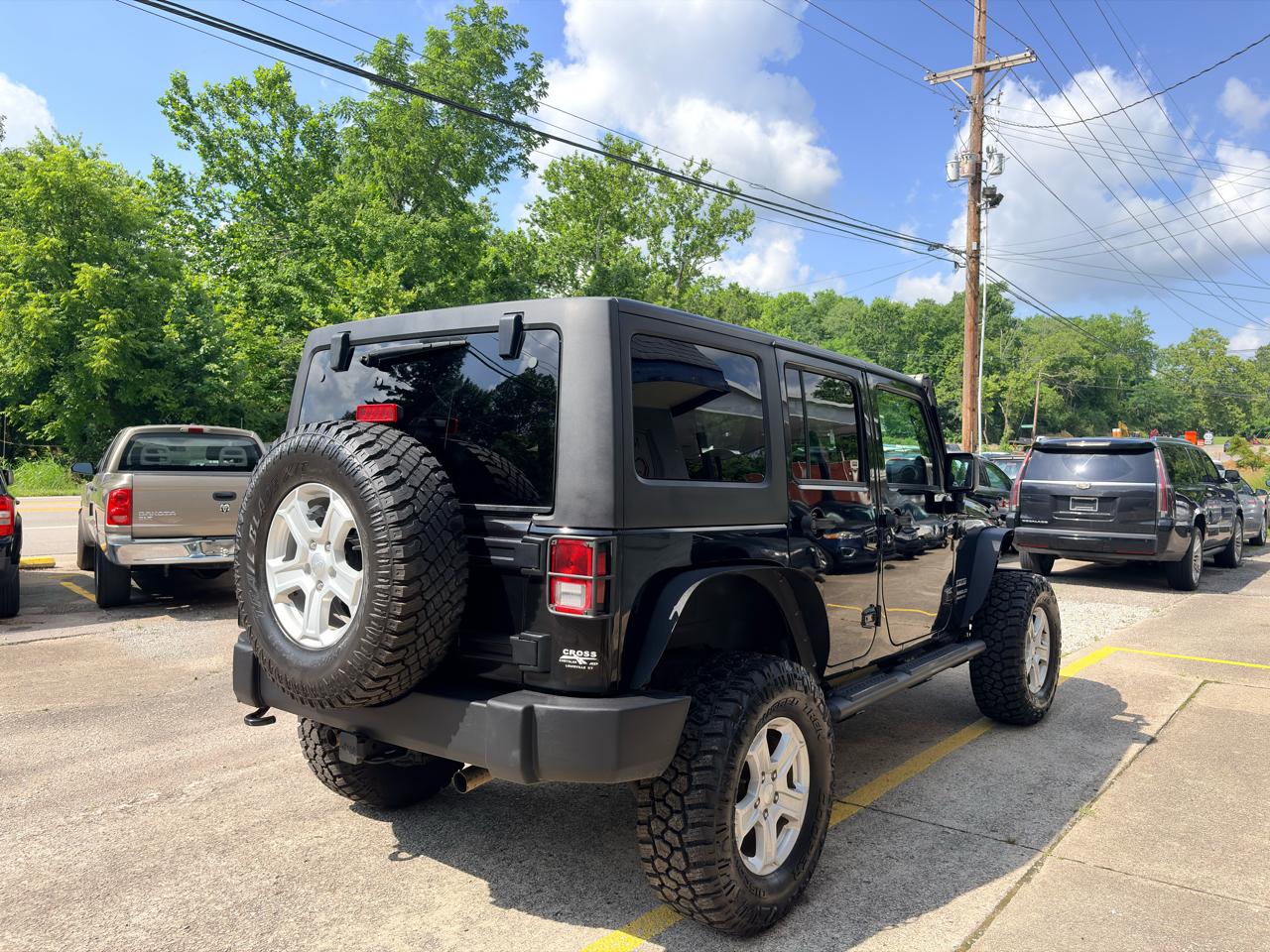 Jeep Wrangler Unlimited Sport 4WD 2014