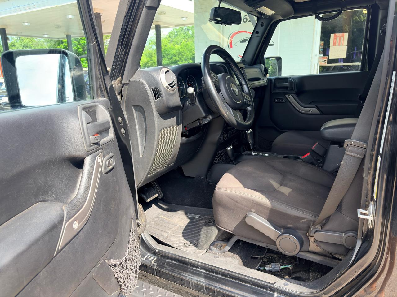 Jeep Wrangler Unlimited Sport 4WD 2014