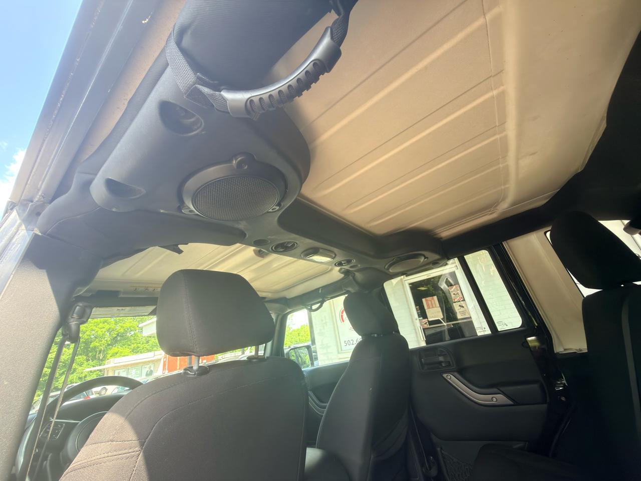 Jeep Wrangler Unlimited Sport 4WD 2014