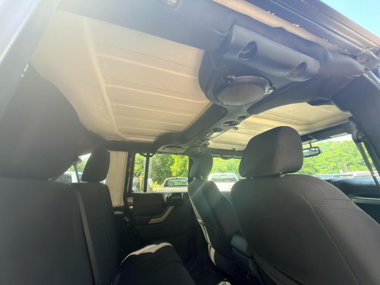 Jeep Wrangler Unlimited Sport 4WD 2014
