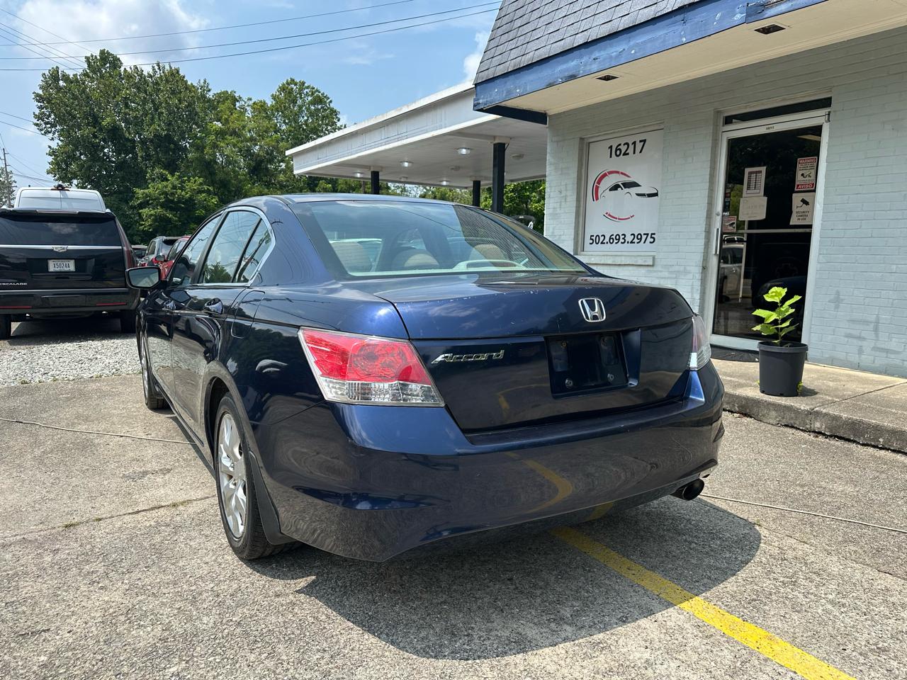 Honda Accord EX Sedan AT 2010