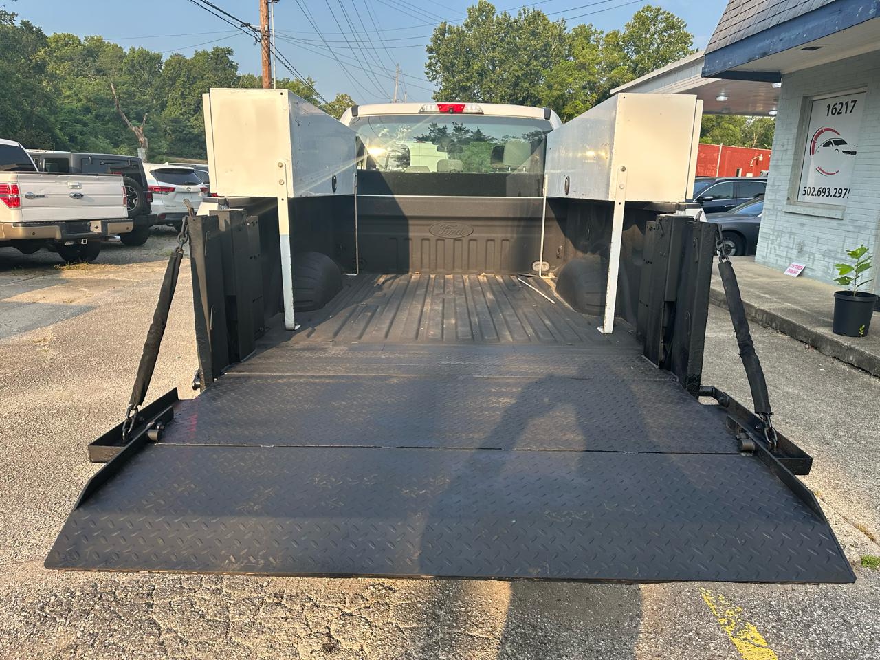 Ford F-250 SD XL SuperCab 2WD 2017