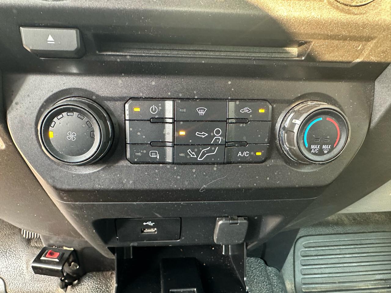 Ford F-250 SD XL SuperCab 2WD 2017