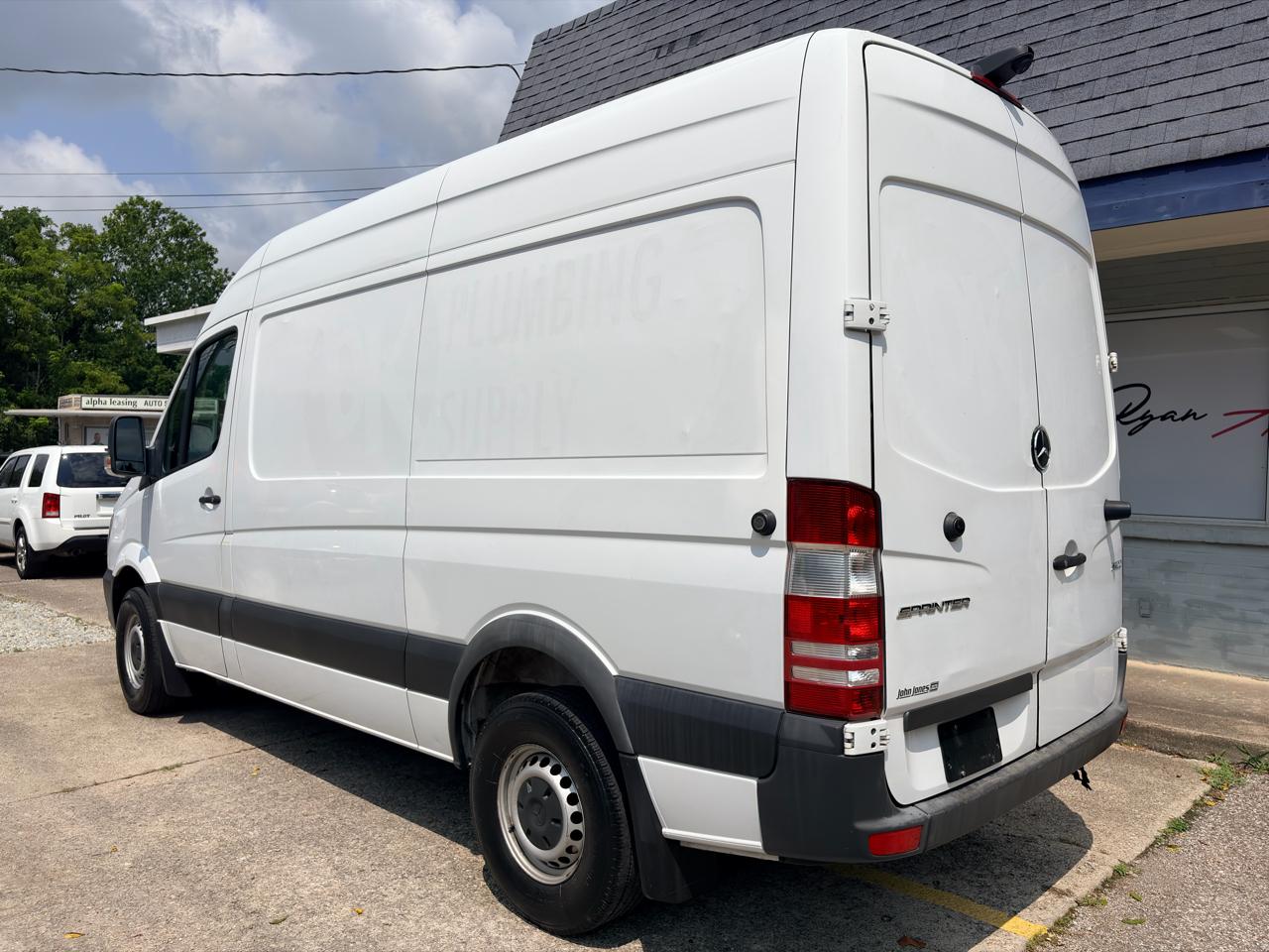 Mercedes-Benz Sprinter 2500 144-in. WB 2017