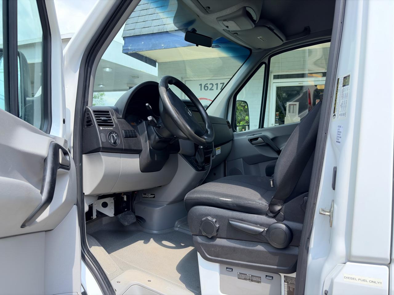 Mercedes-Benz Sprinter 2500 144-in. WB 2017