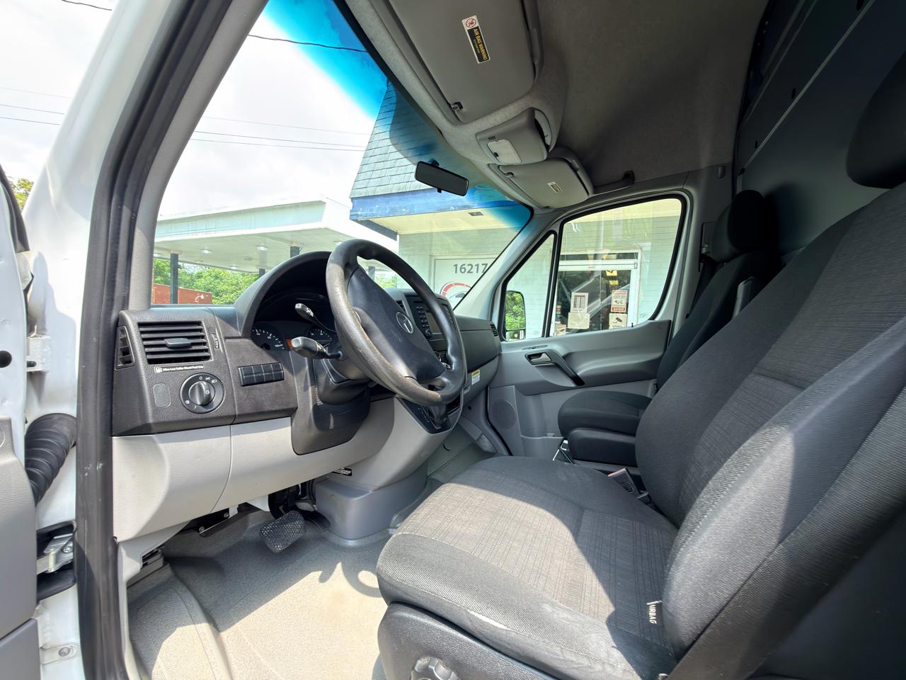 Mercedes-Benz Sprinter 2500 144-in. WB 2017
