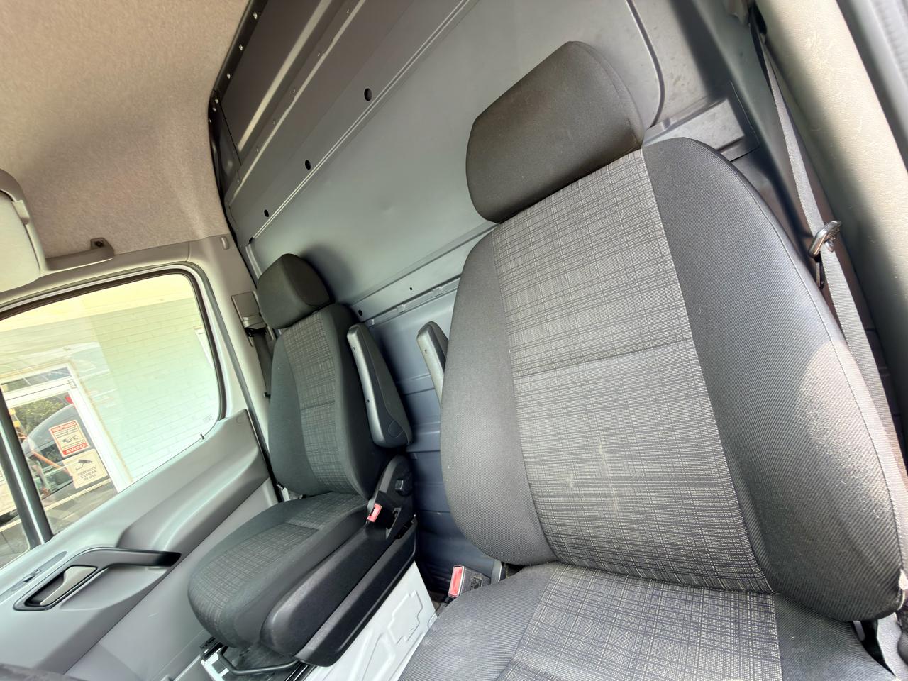 Mercedes-Benz Sprinter 2500 144-in. WB 2017