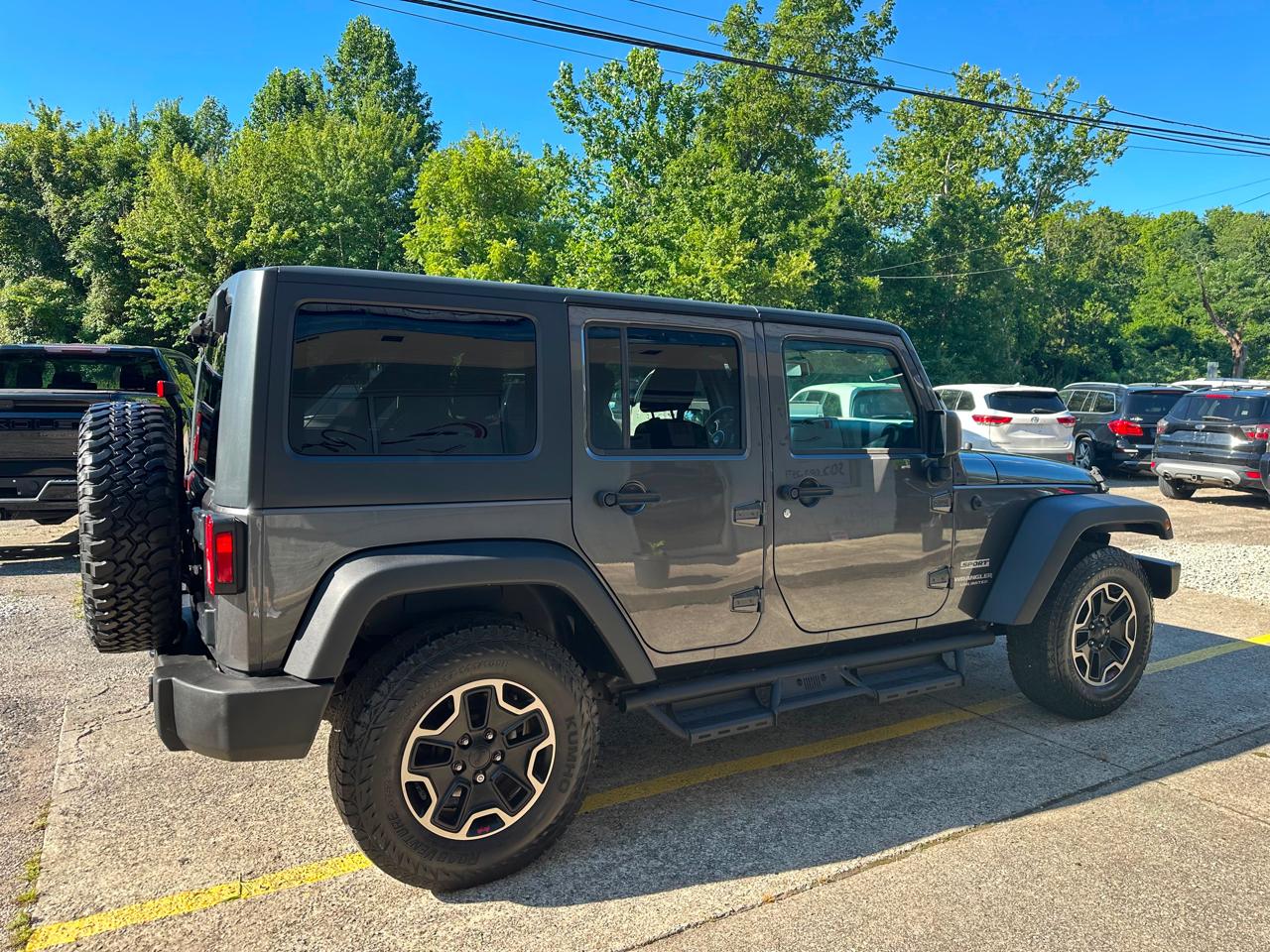 Jeep Wrangler Unlimited Sport 4WD 2017